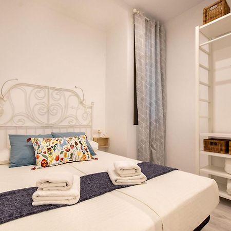 Pere Serafi 2 Bedroom Apartment Barcelona Zewnętrze zdjęcie