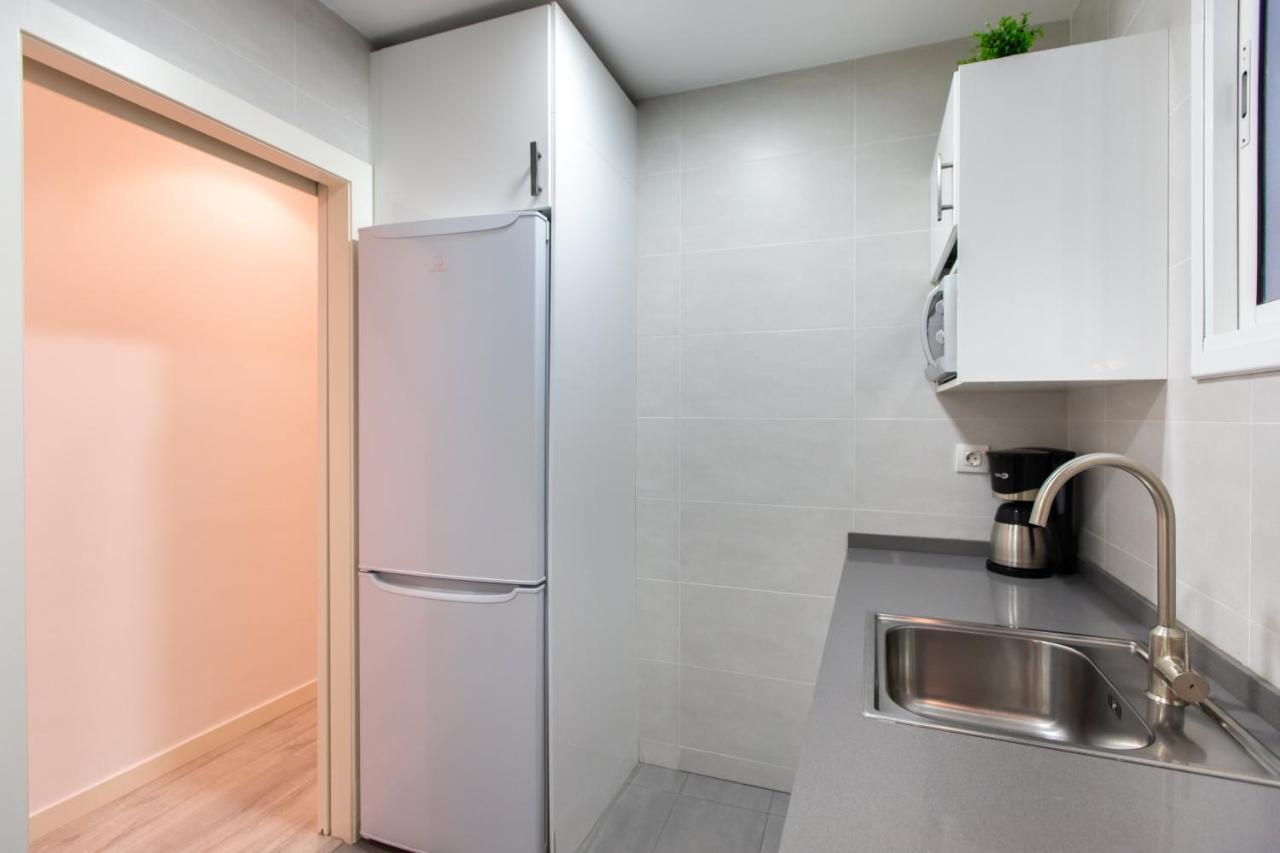 Pere Serafi 2 Bedroom Apartment Barcelona Zewnętrze zdjęcie