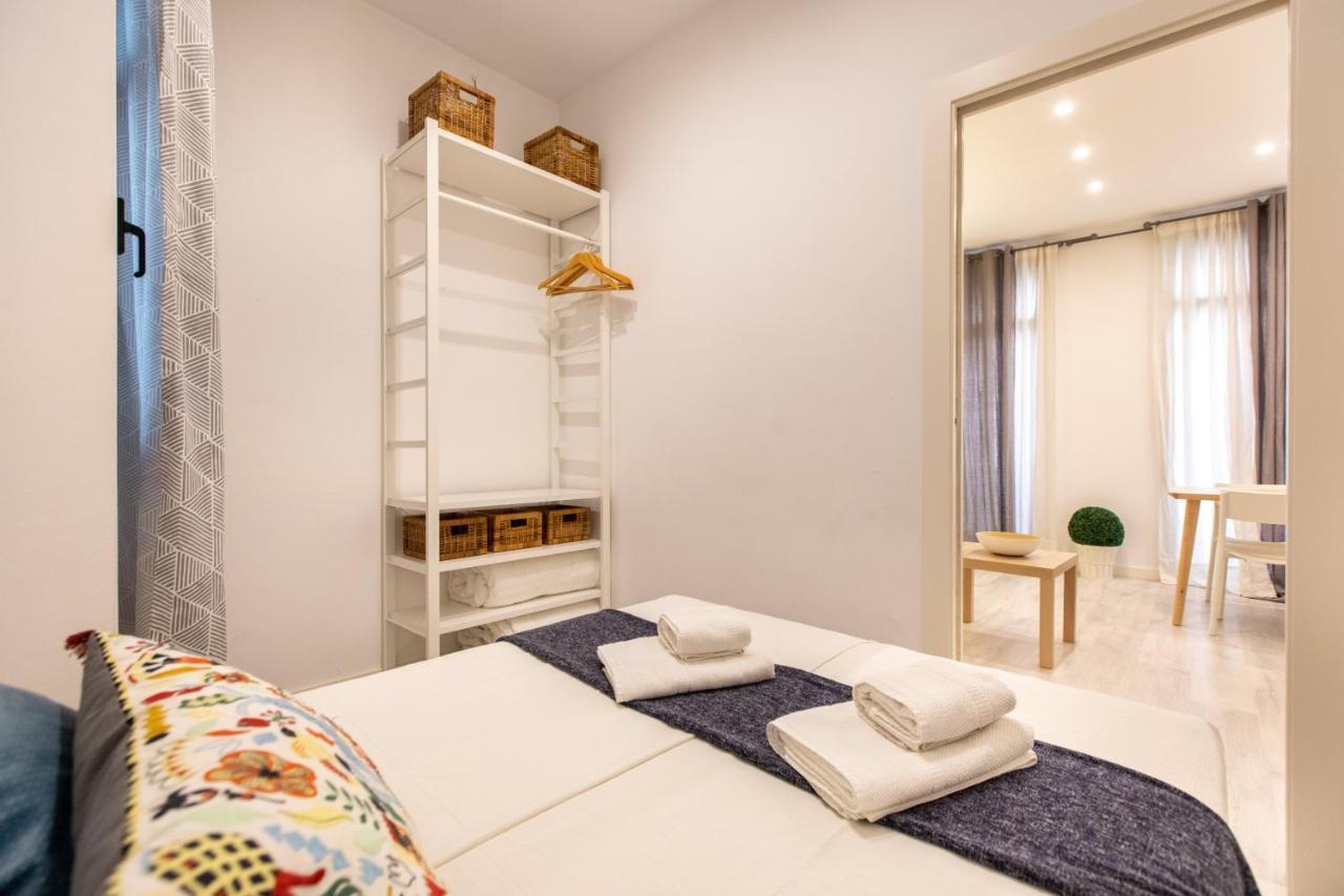 Pere Serafi 2 Bedroom Apartment Barcelona Zewnętrze zdjęcie