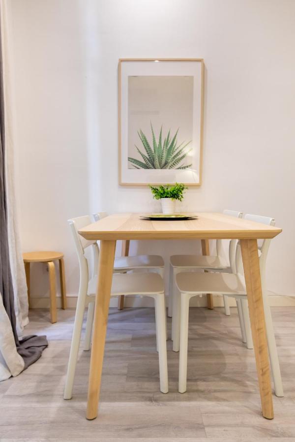 Pere Serafi 2 Bedroom Apartment Barcelona Zewnętrze zdjęcie