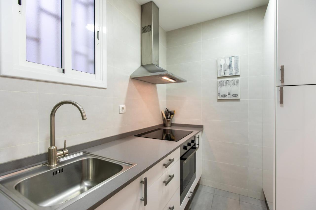 Pere Serafi 2 Bedroom Apartment Barcelona Zewnętrze zdjęcie